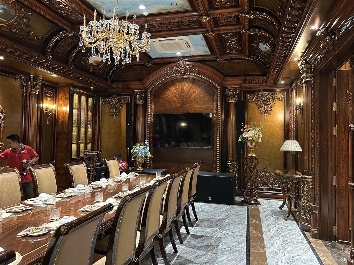 Lắp đặt âm thanh sảnh tiệc nhà hàng sang trọng